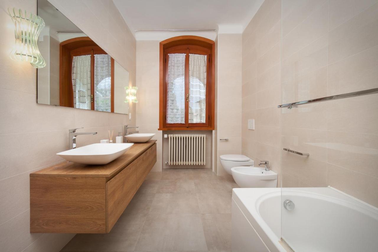 Villa Francesca-Grande Appartamento In Riva Al Lago Brenzone sul Garda Exteriör bild