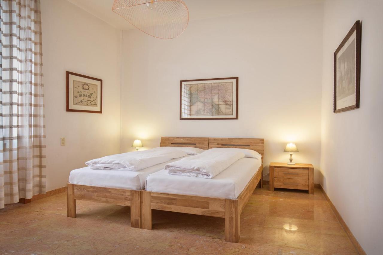 Villa Francesca-Grande Appartamento In Riva Al Lago Brenzone sul Garda Exteriör bild
