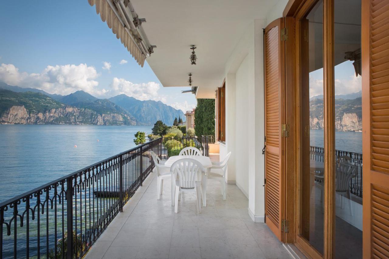 Villa Francesca-Grande Appartamento In Riva Al Lago Brenzone sul Garda Exteriör bild